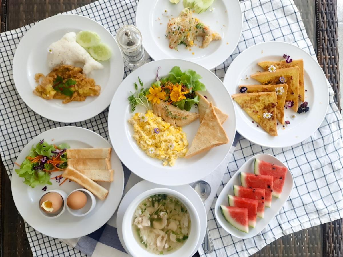 Kanchanaburi City Hotel Экстерьер фото