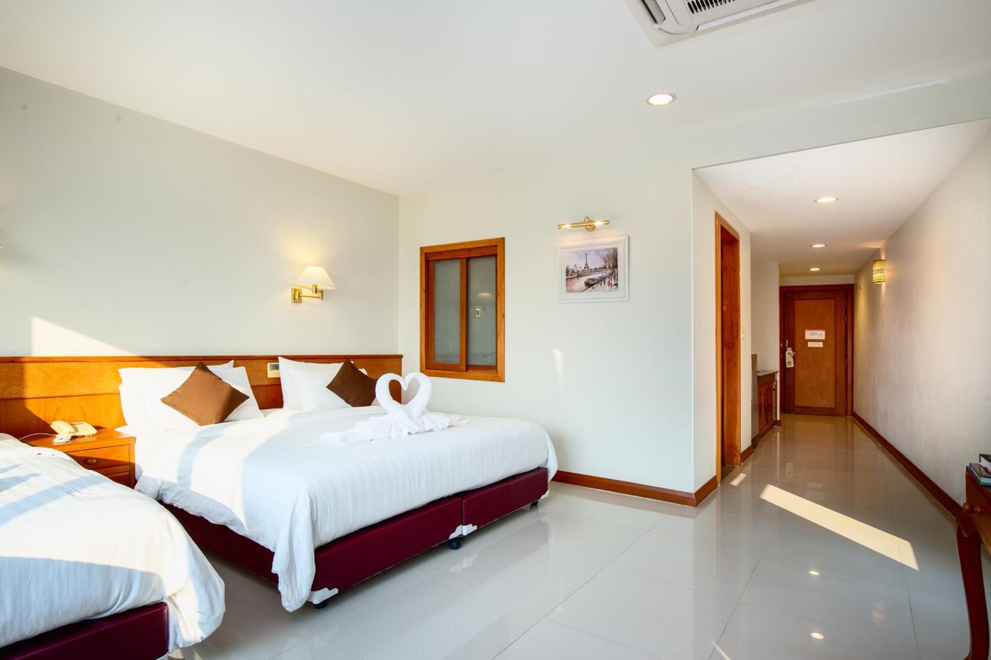 Kanchanaburi City Hotel Экстерьер фото