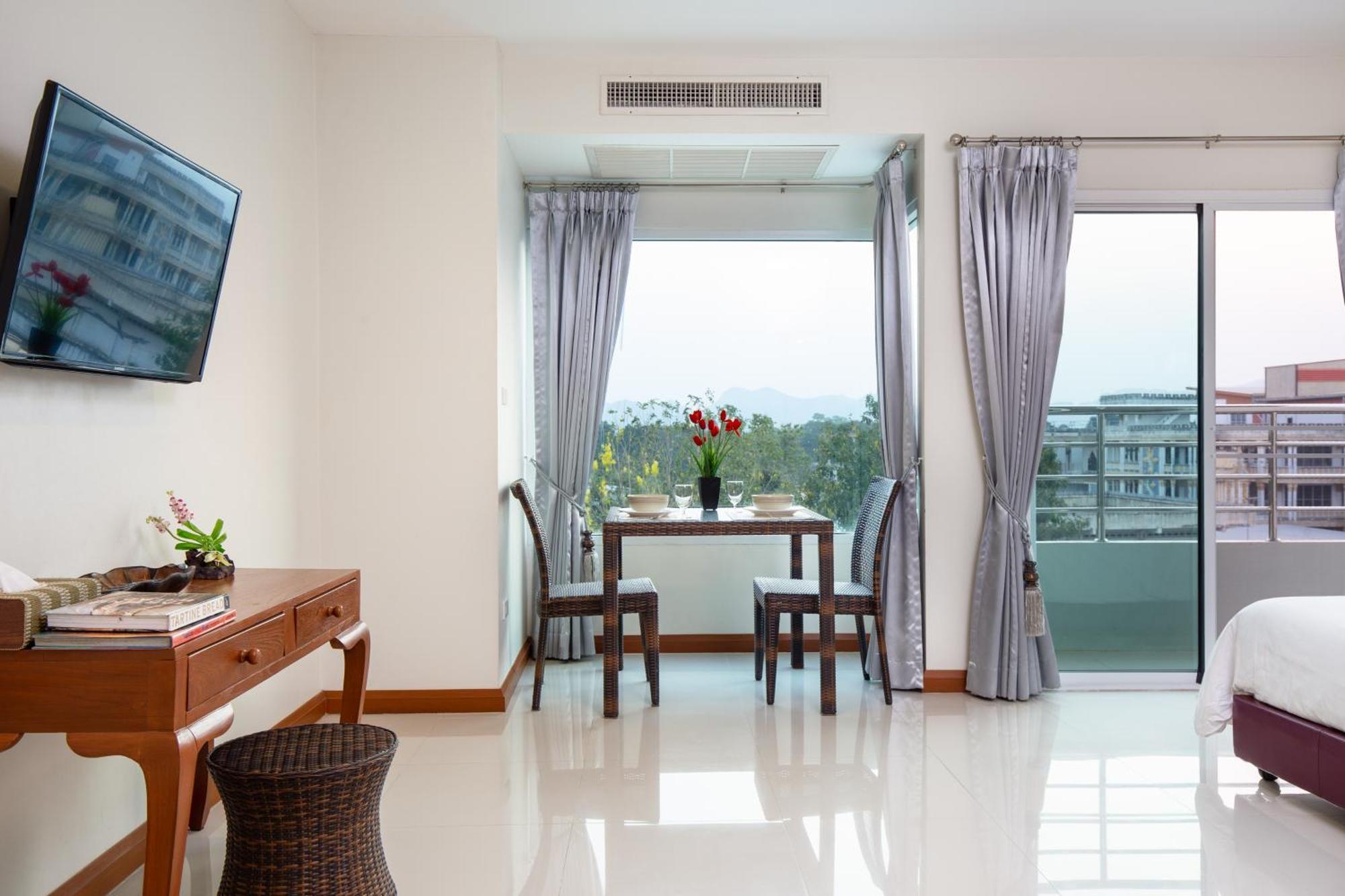 Kanchanaburi City Hotel Экстерьер фото