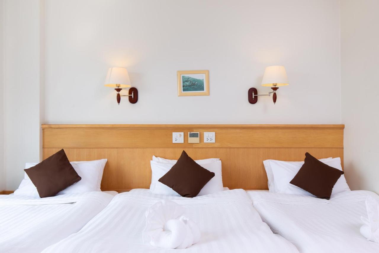 Kanchanaburi City Hotel Экстерьер фото